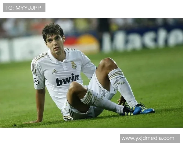 卡卡:从巴西天才到世界足坛传奇的辉煌历程与影响 卡卡:从巴西天才到世界足坛传奇的辉煌历程与影响